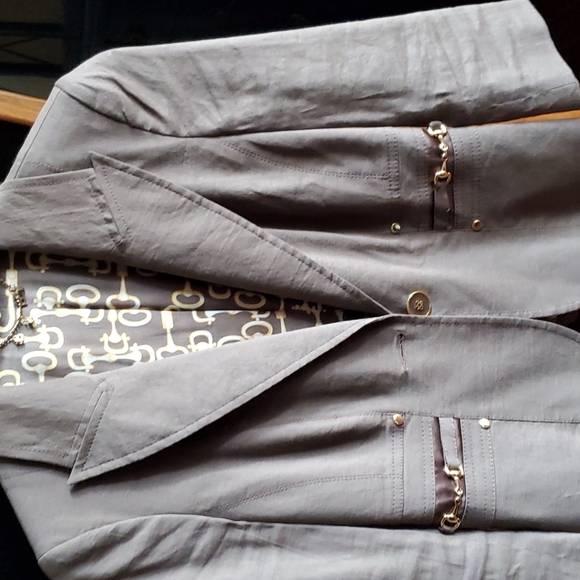 bebe size 4 Green Blazer - Picture 2 of 10